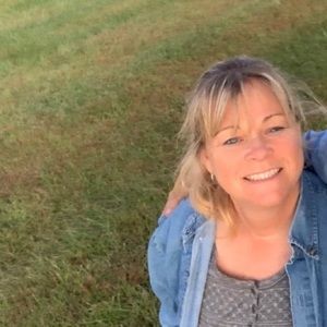 Meet your Posher, Annette